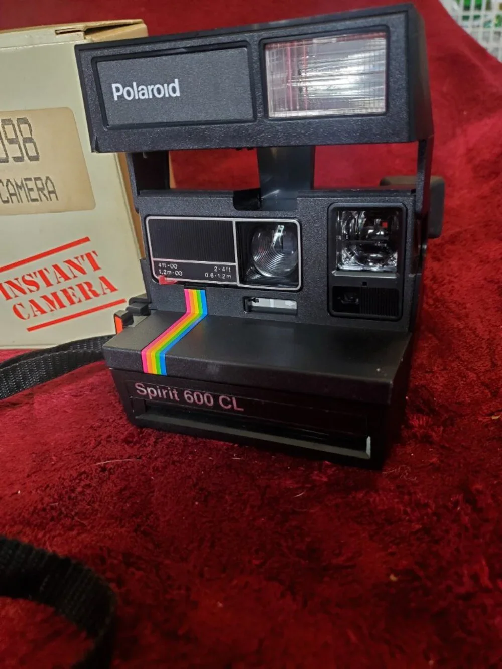 Polaroid Spirit 600 CL Instant Camera with Box and Strap-Excellent Condition